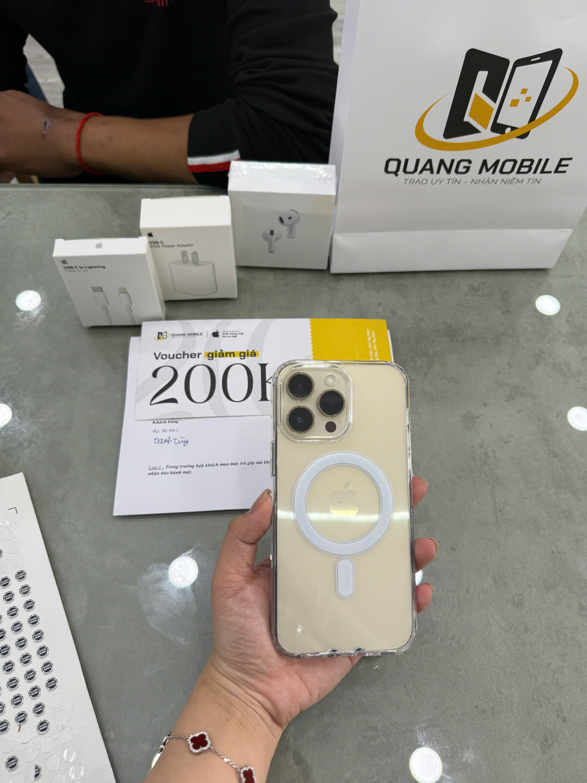 z7094169382907 a3966df1d6eccc4bb07c11ce1e8df579